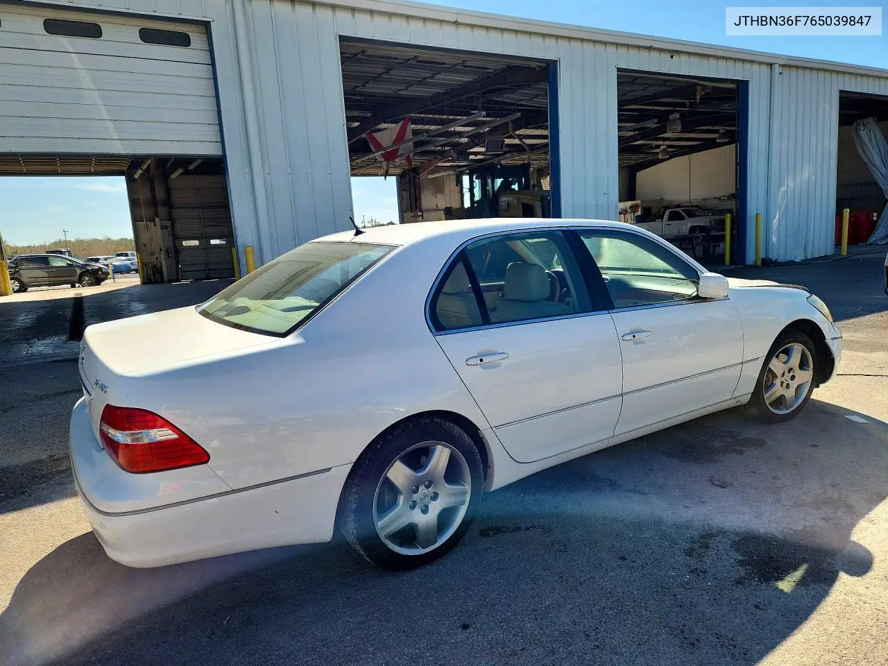 2006 LEXUS LS VIN JTHBN36F765039847 — фото 3