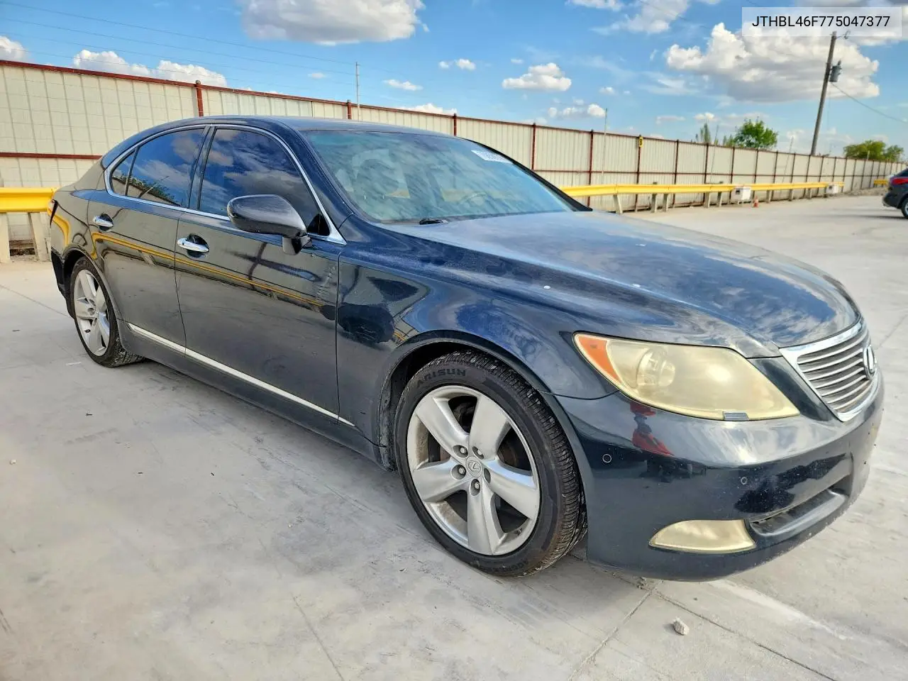 2007 LEXUS LS VIN JTHBL46F775047377 — фото 4