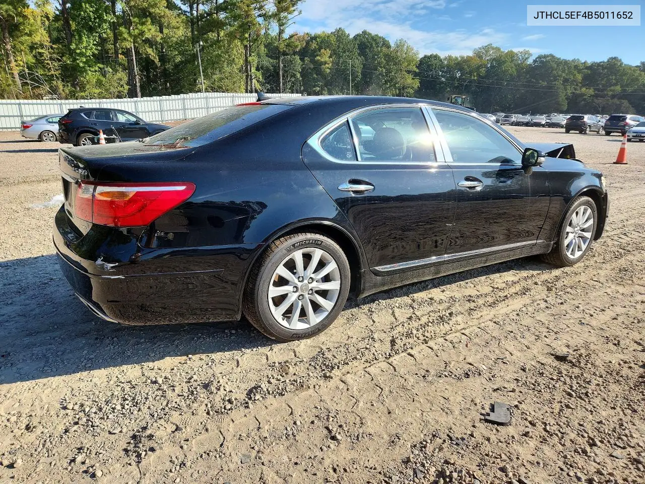 2011 LEXUS LS VIN JTHCL5EF4B5011652 — фото 3