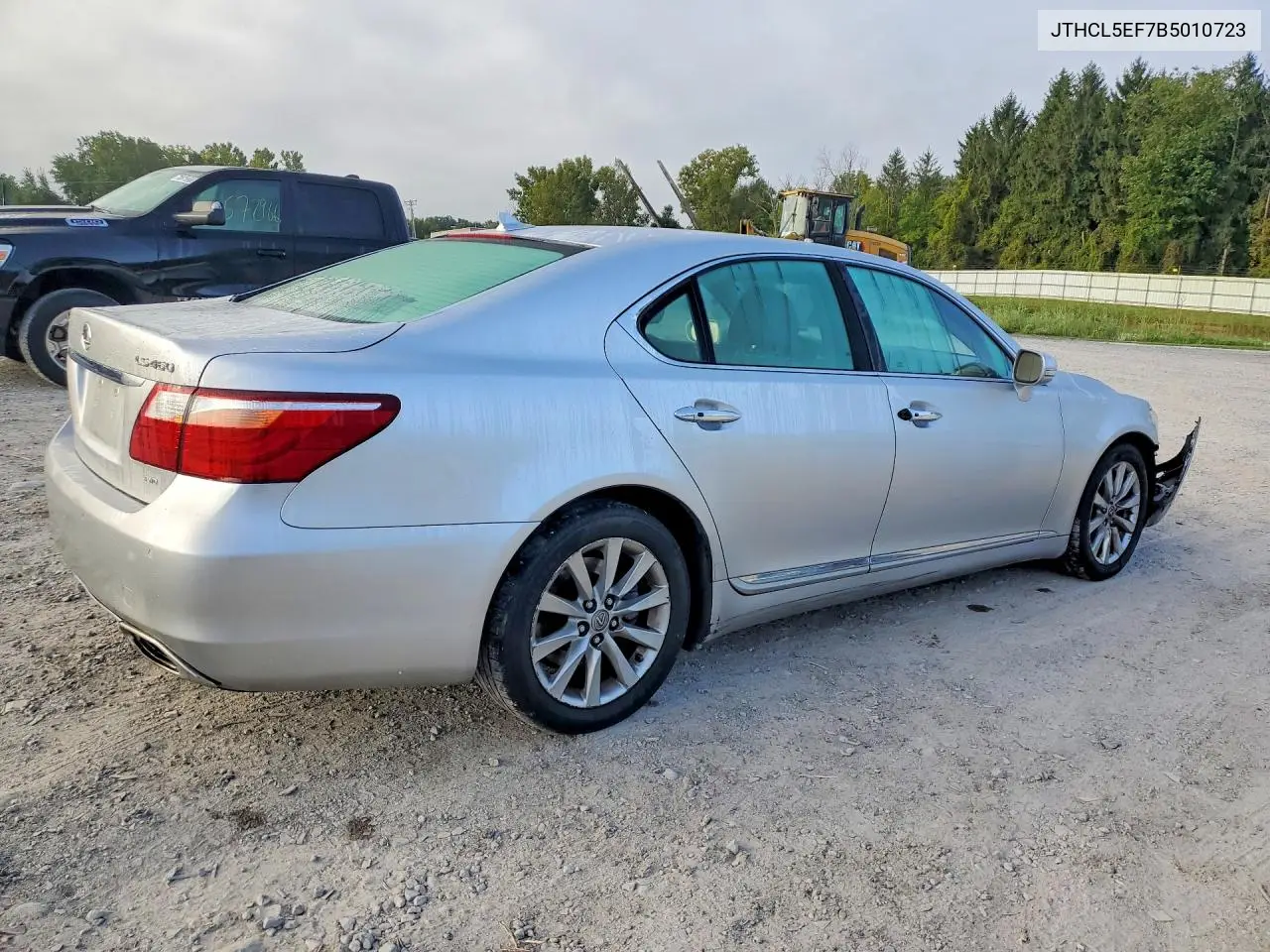 2011 LEXUS LS VIN JTHCL5EF7B5010723 — фото 3