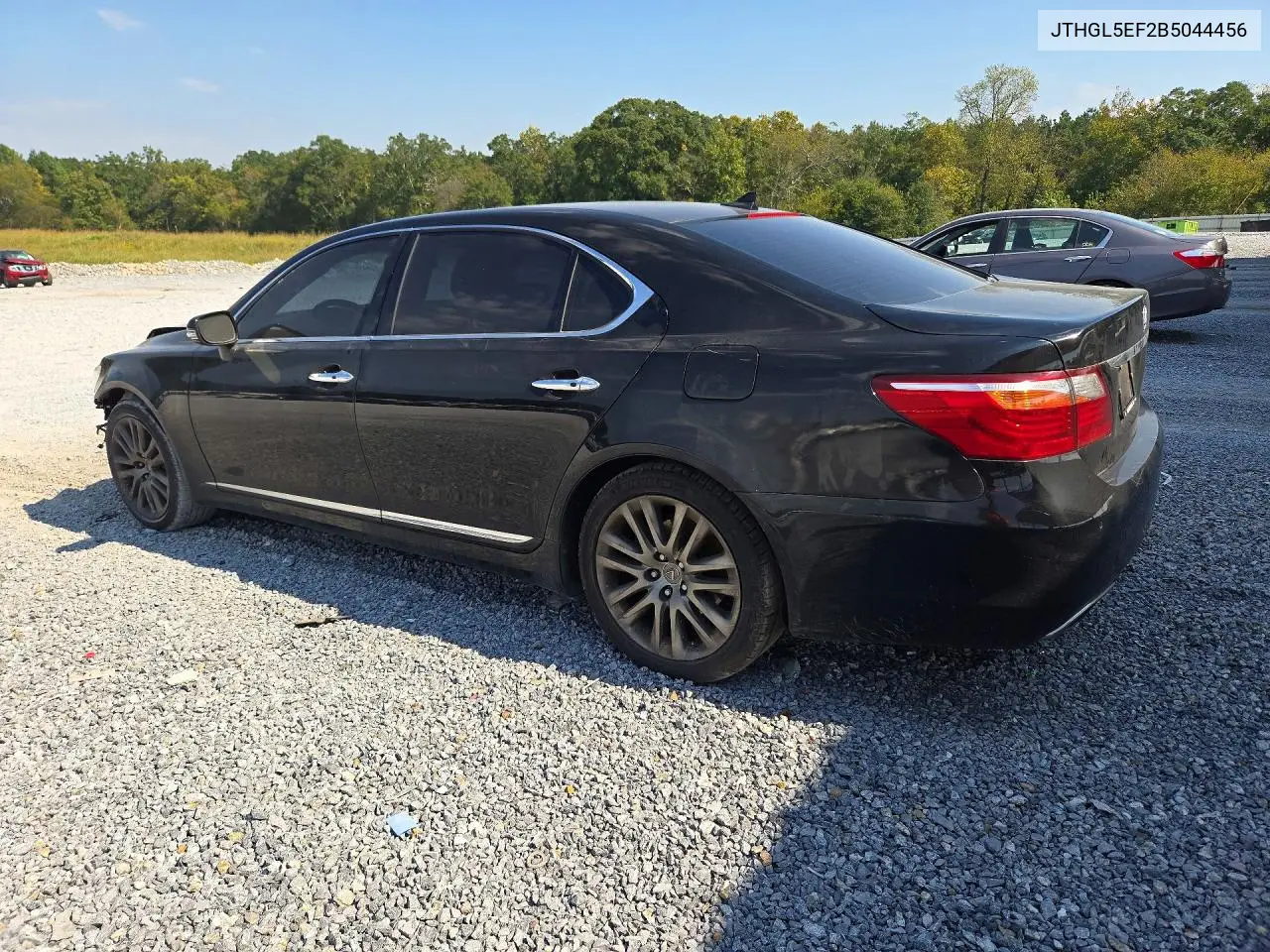 2011 LEXUS LS VIN JTHGL5EF2B5044456 — фото 2