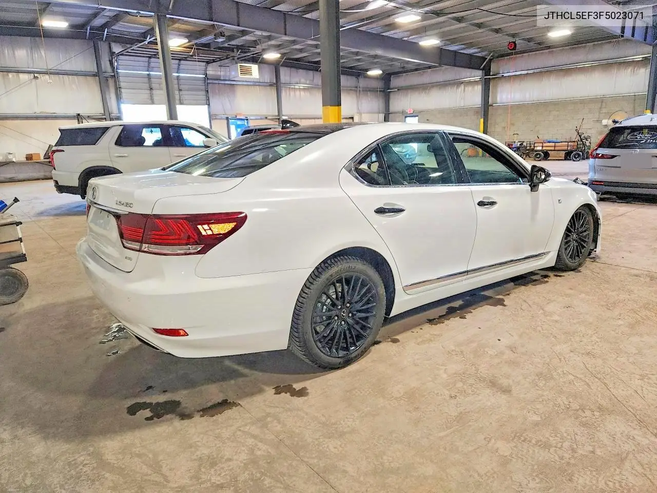 2015 LEXUS LS VIN JTHCL5EF3F5023071 — фото 3