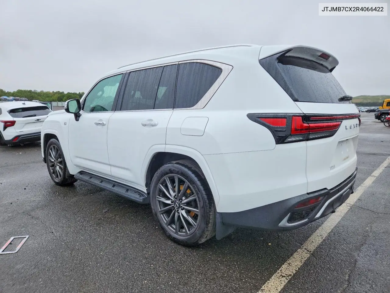 2024 LEXUS LX VIN JTJMB7CX2R4066422 — фото 2