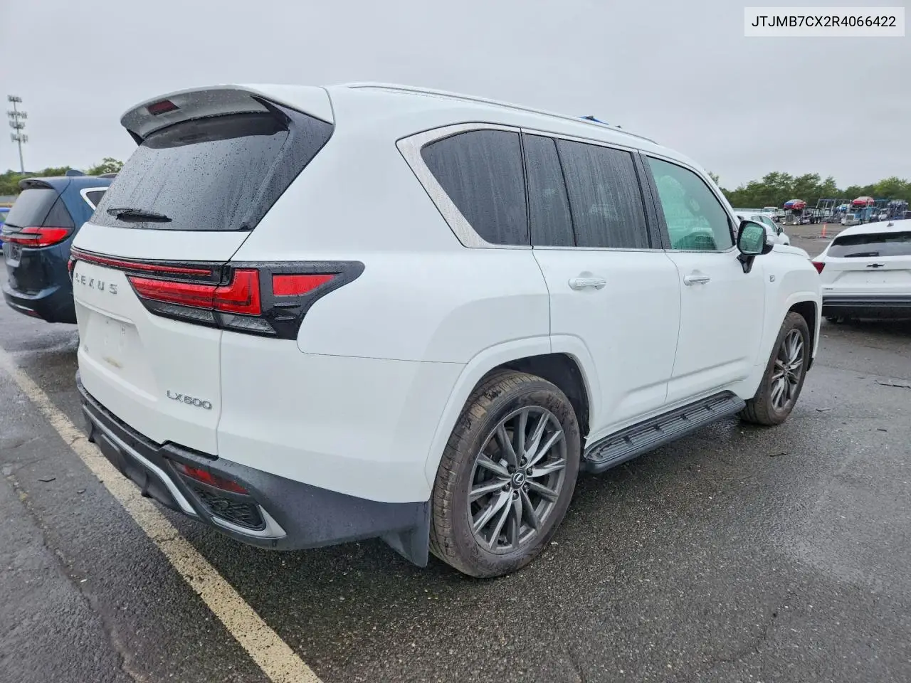 2024 LEXUS LX VIN JTJMB7CX2R4066422 — фото 3