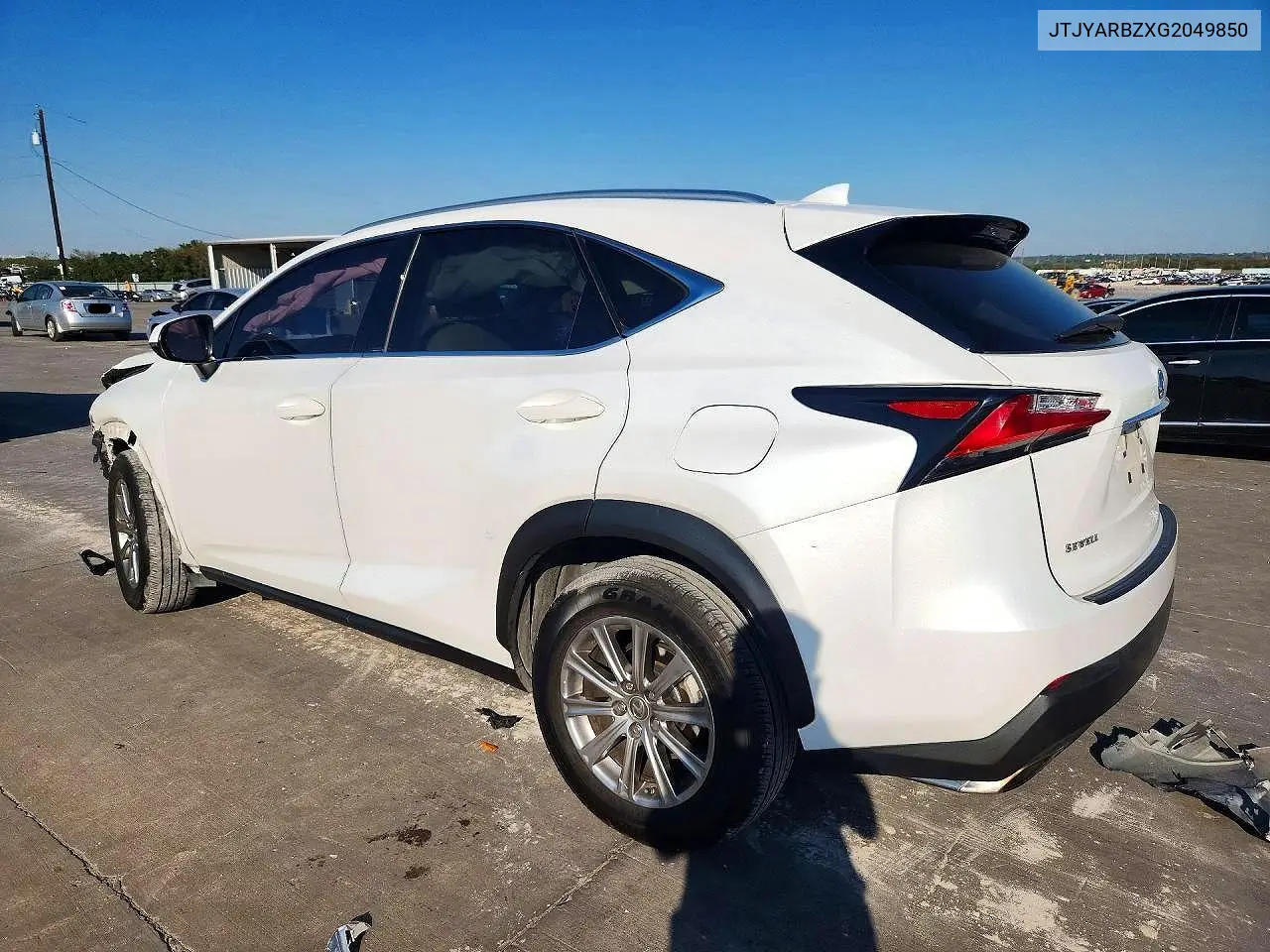2016 LEXUS NX VIN JTJYARBZXG2049850 — фото 2