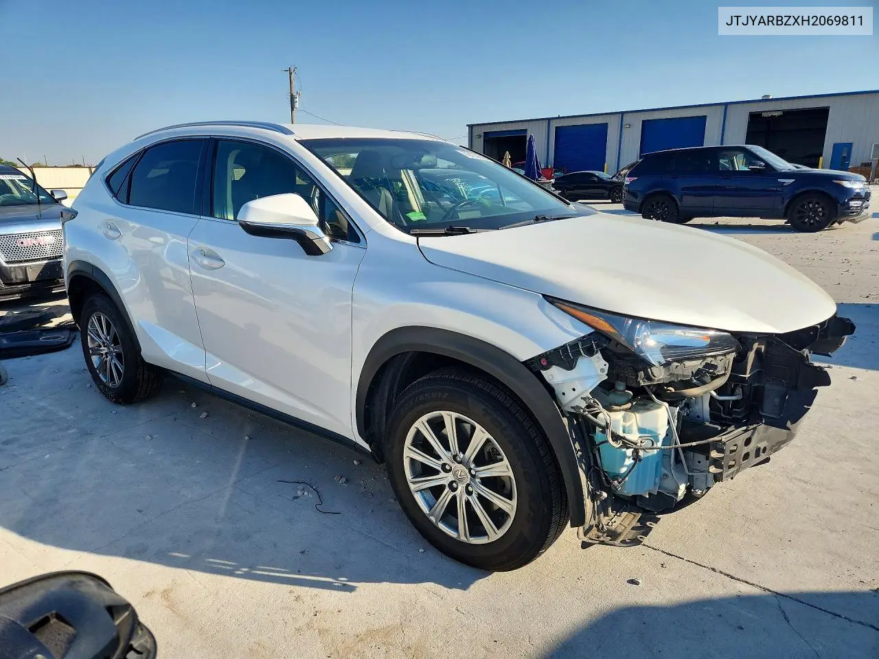 2017 LEXUS NX VIN JTJYARBZXH2069811 — фото 4