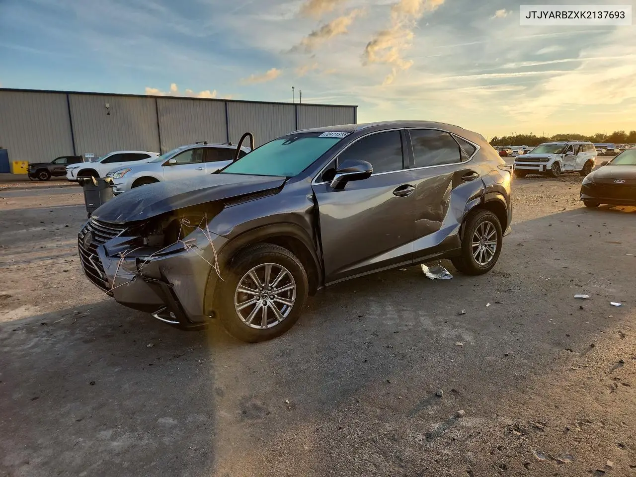 LEXUS NX 2019, VIN JTJYARBZXK2137693