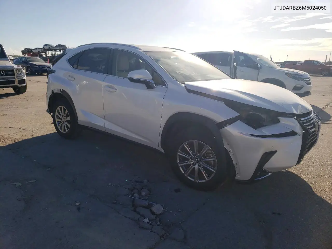 2021 LEXUS NX VIN JTJDARBZ6M5024050 — фото 4