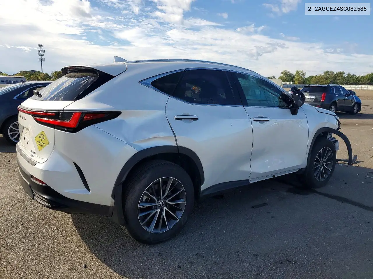 2025 LEXUS NX VIN 2T2AGCEZ4SC082585 — фото 3