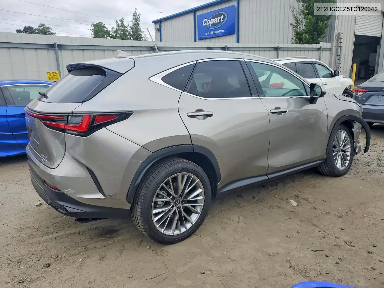 2026 LEXUS NX VIN 2T2HGCEZ5TC120342 — фото 3