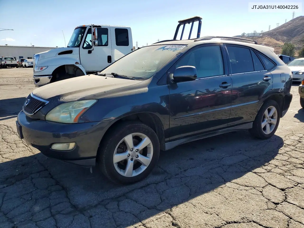 LEXUS RX 2004, VIN JTJGA31U140042226