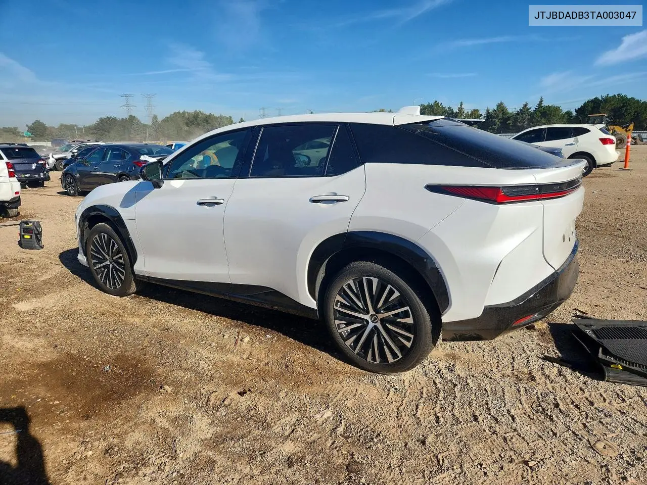 2026 LEXUS RZ VIN JTJBDADB3TA003047 — фото 2
