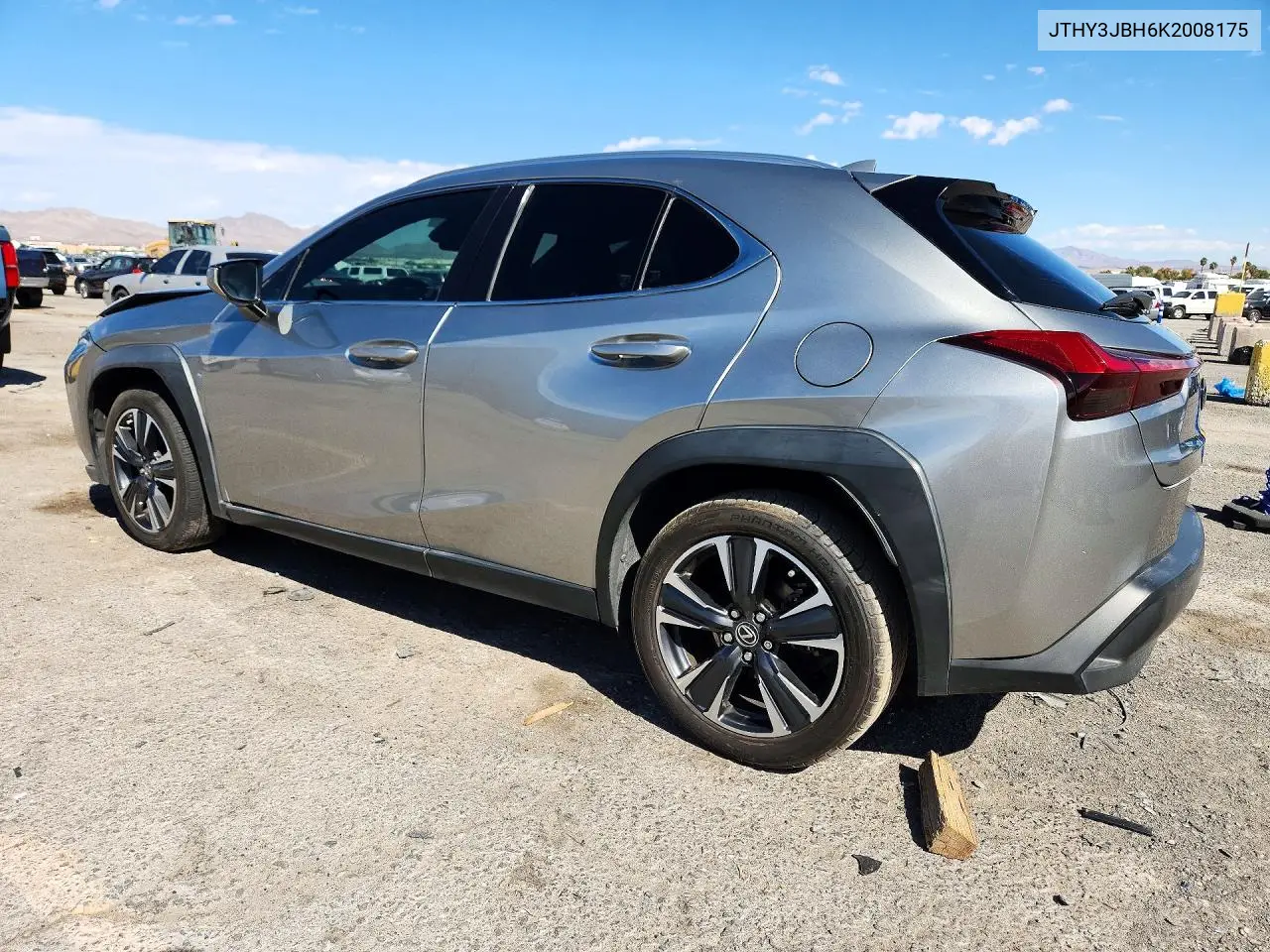 2019 LEXUS UX VIN JTHY3JBH6K2008175 — фото 2