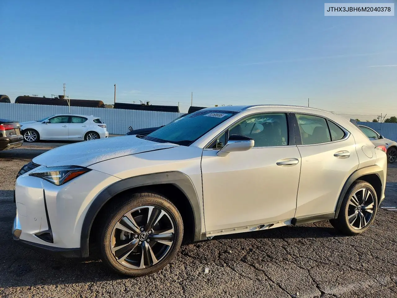 LEXUS UX 2021, VIN JTHX3JBH6M2040378