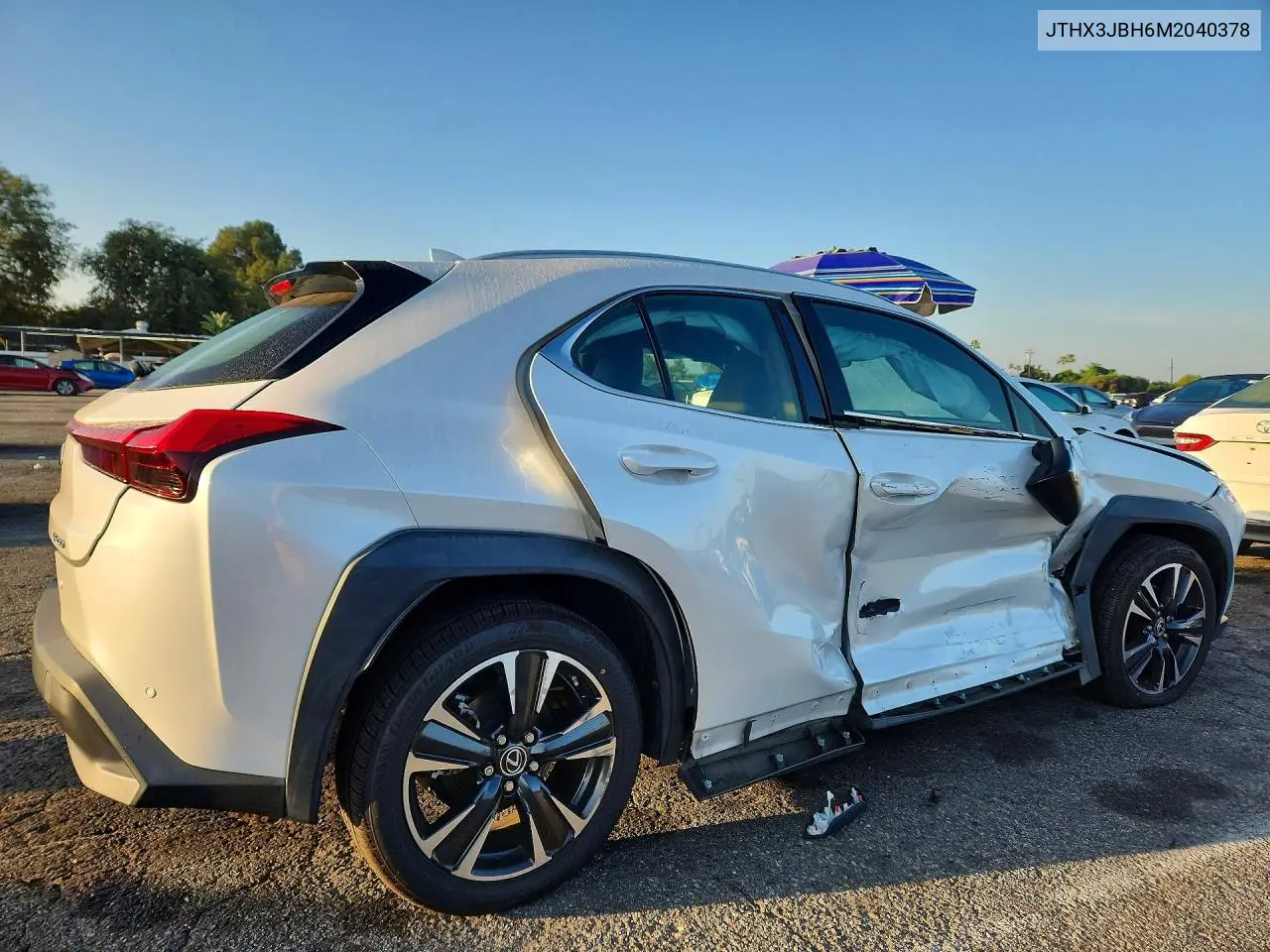 2021 LEXUS UX VIN JTHX3JBH6M2040378 — фото 3
