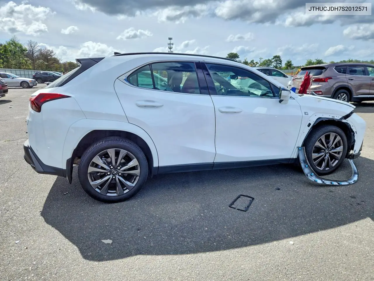 2025 LEXUS UX VIN JTHUCJDH7S2012571 — фото 3