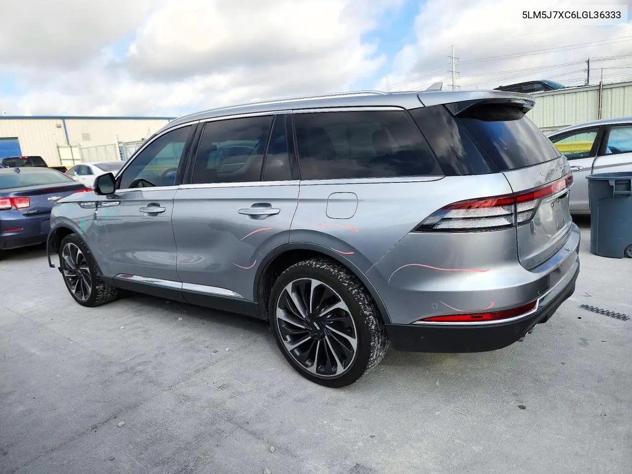 2020 LINCOLN AVIATOR VIN 5LM5J7XC6LGL36333 — фото 2