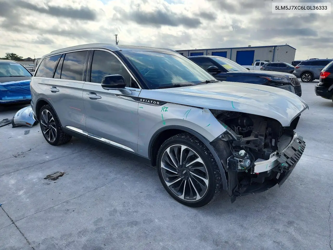 2020 LINCOLN AVIATOR VIN 5LM5J7XC6LGL36333 — фото 4