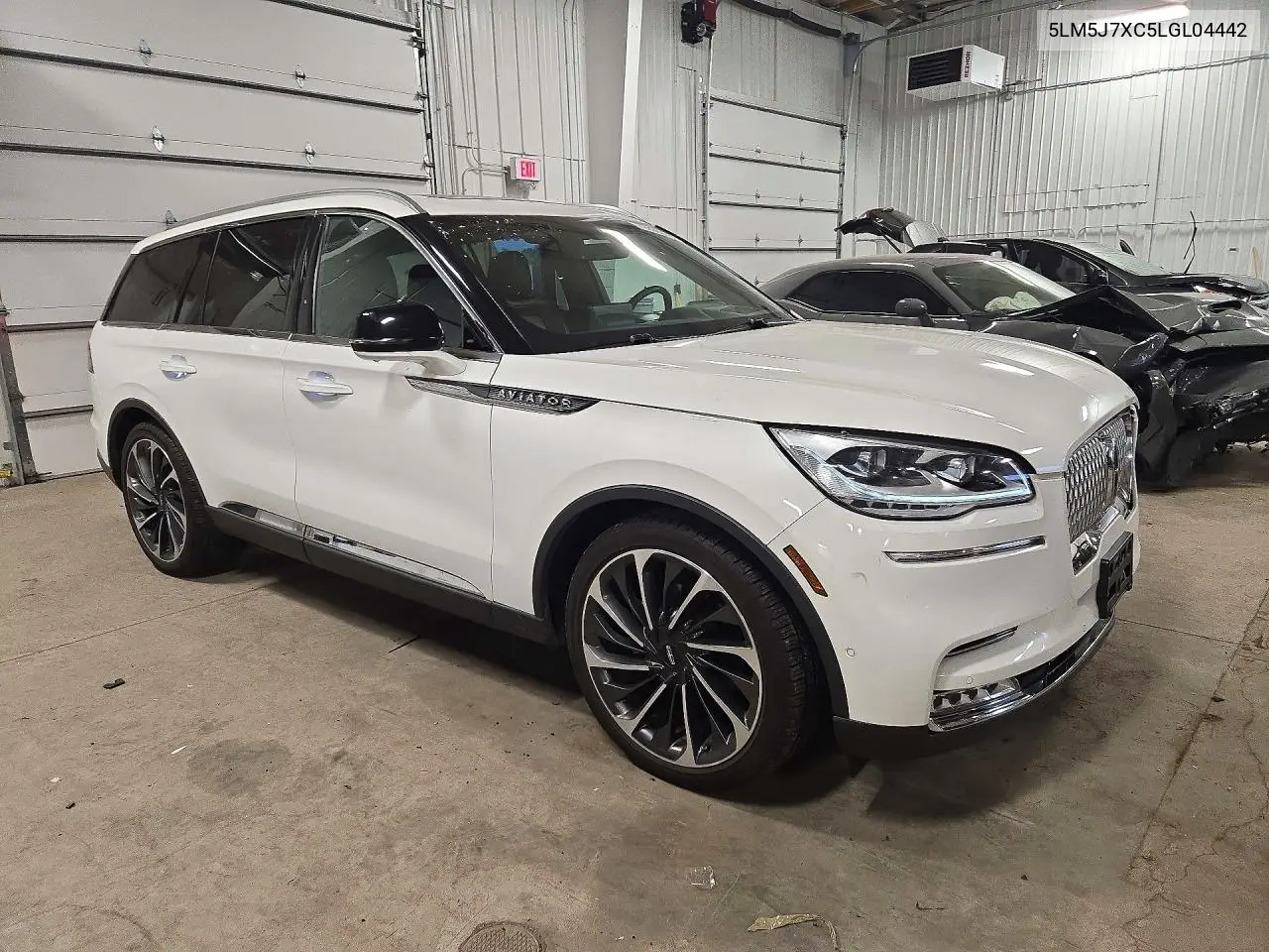 2020 LINCOLN AVIATOR VIN 5LM5J7XC5LGL04442 — фото 4