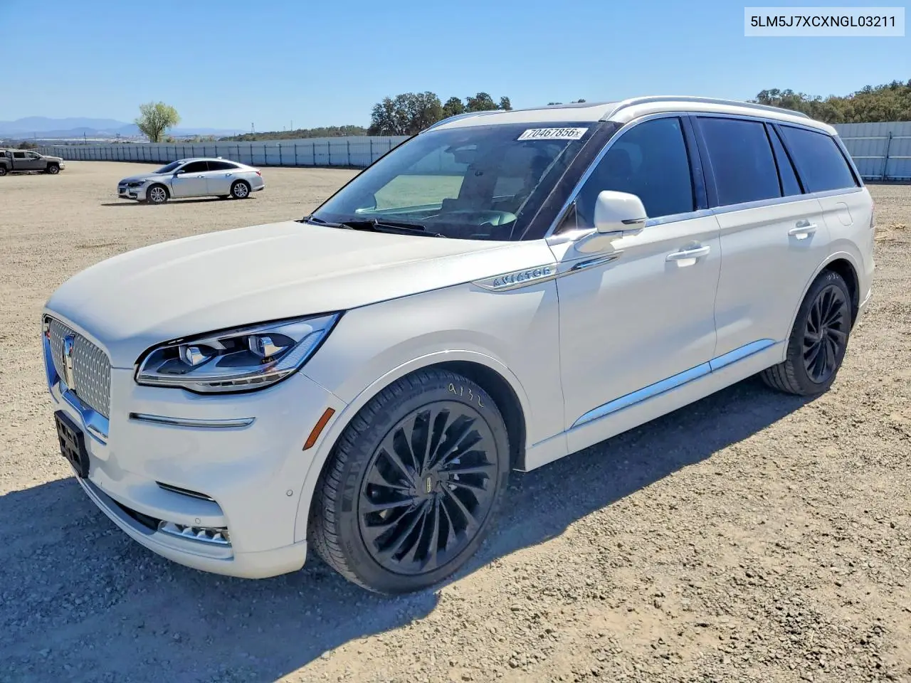 LINCOLN AVIATOR 2022, VIN 5LM5J7XCXNGL03211