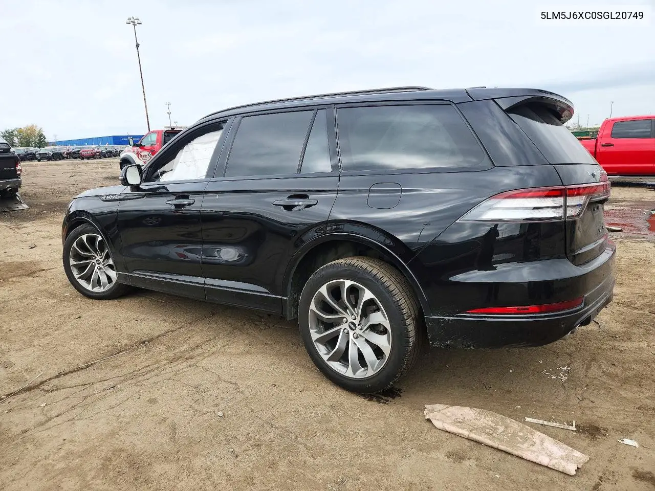 2025 LINCOLN AVIATOR VIN 5LM5J6XC0SGL20749 — фото 2