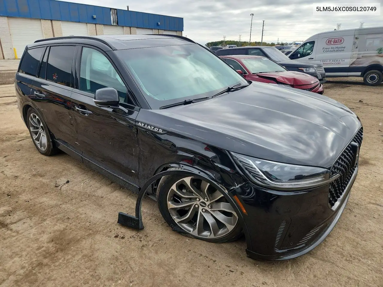 2025 LINCOLN AVIATOR VIN 5LM5J6XC0SGL20749 — фото 4