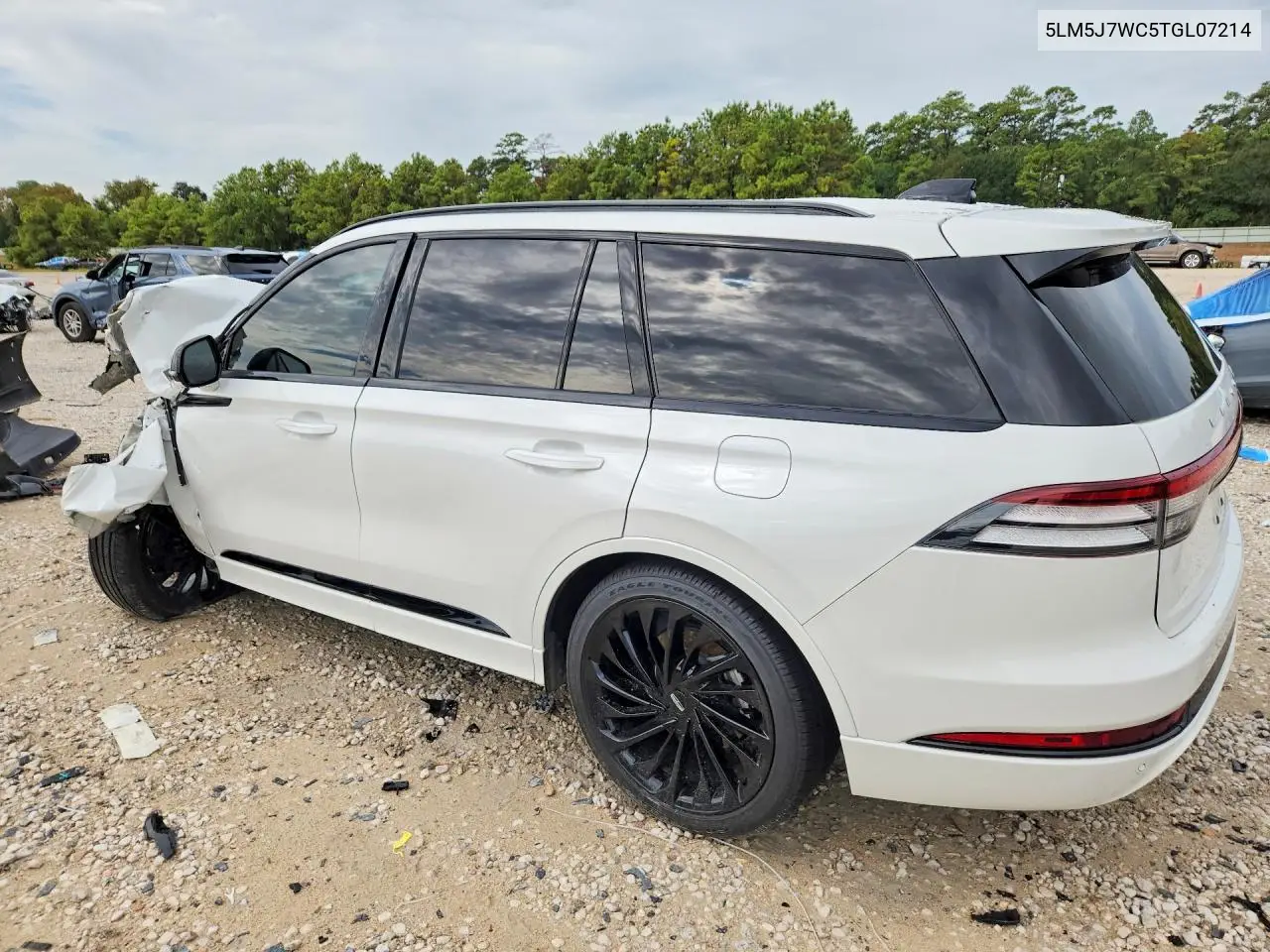 2026 LINCOLN AVIATOR VIN 5LM5J7WC5TGL07214 — фото 2