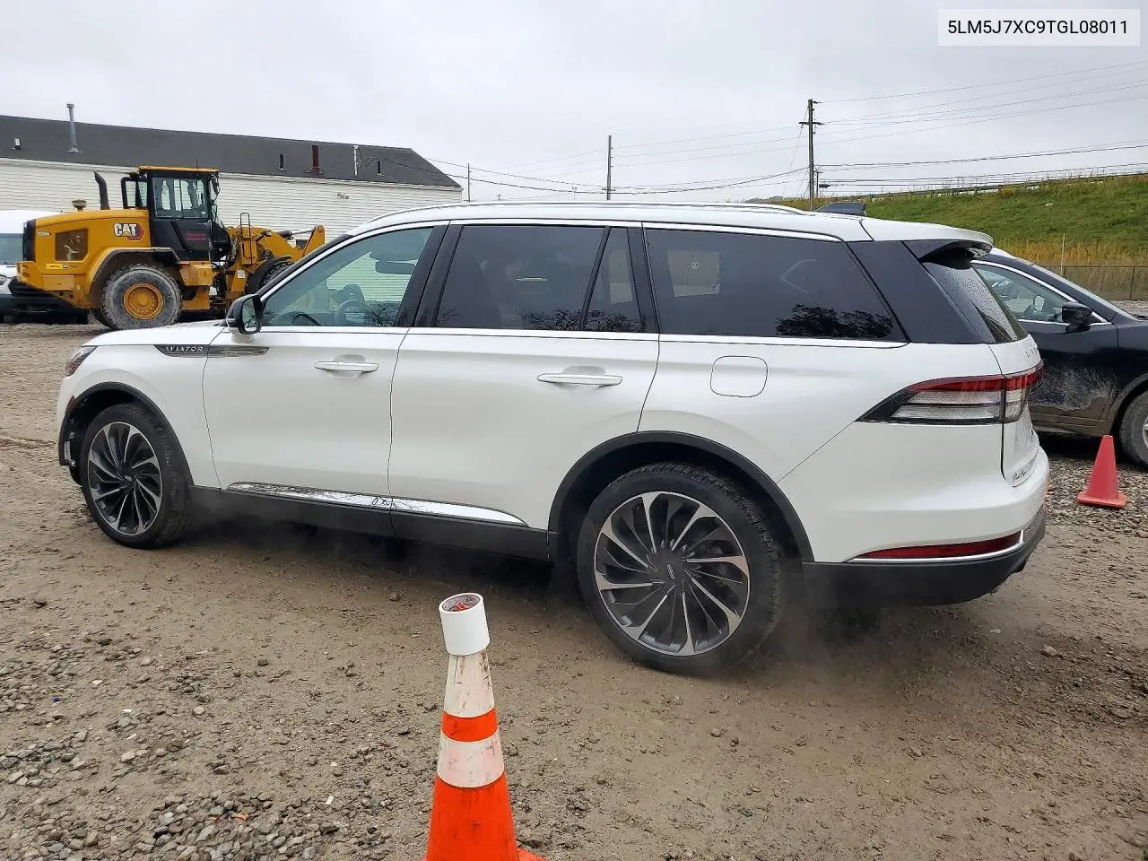 2026 LINCOLN AVIATOR VIN 5LM5J7XC9TGL08011 — фото 2
