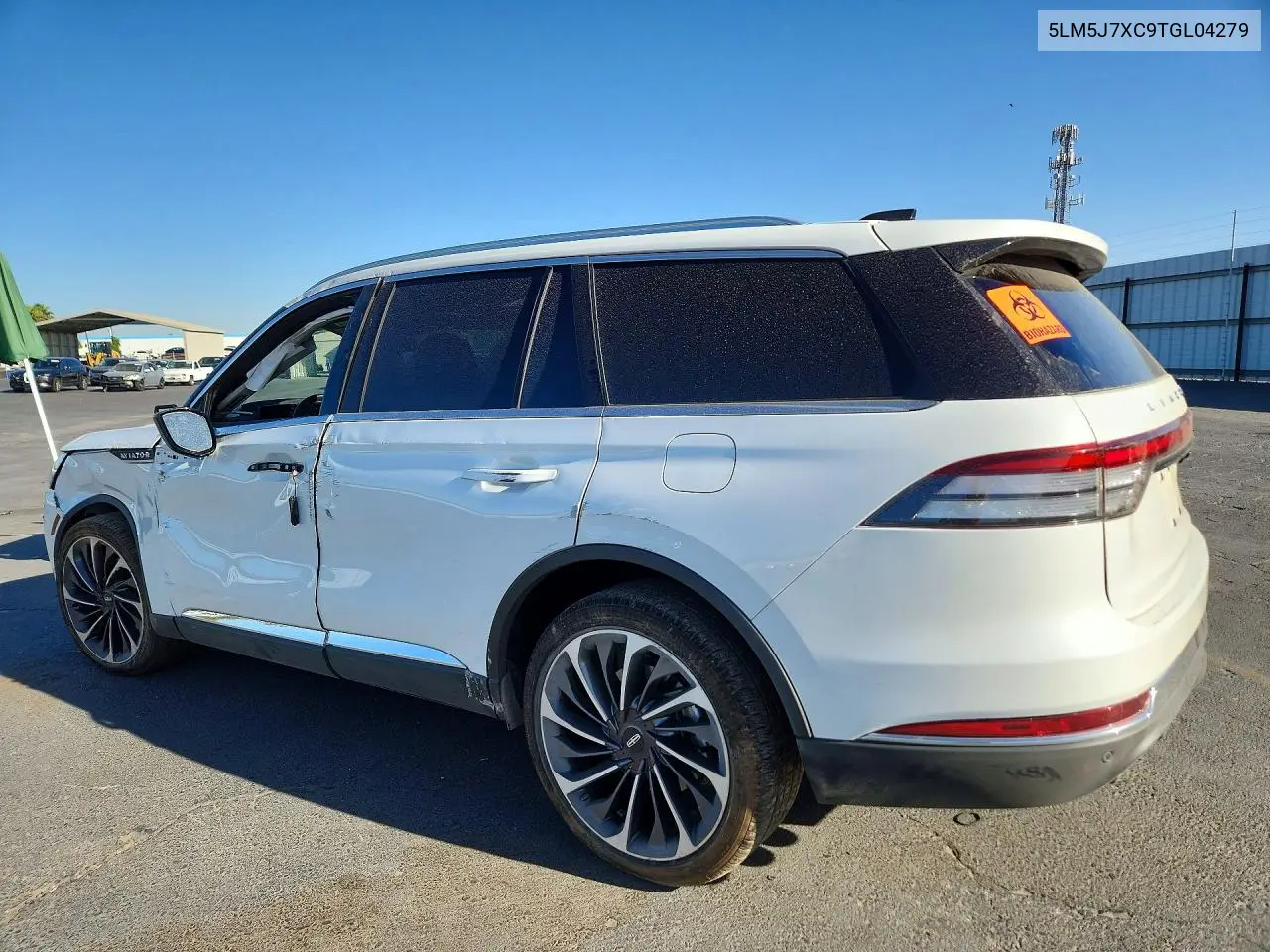 2026 LINCOLN AVIATOR VIN 5LM5J7XC9TGL04279 — фото 2