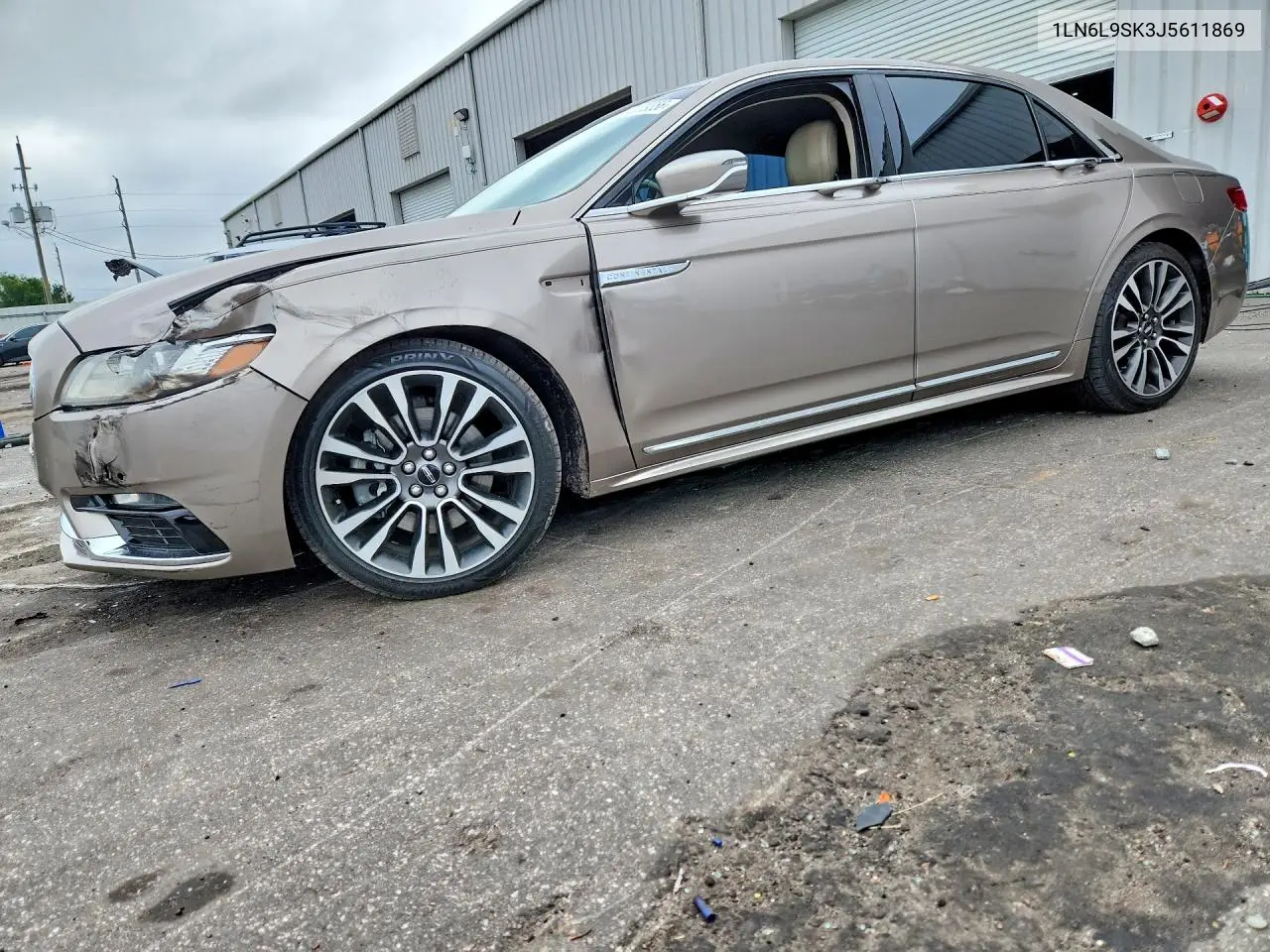 LINCOLN CONTINENTAL 2018, VIN 1LN6L9SK3J5611869