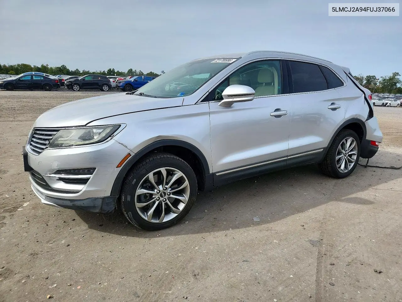 LINCOLN MKC 2015, VIN 5LMCJ2A94FUJ37066