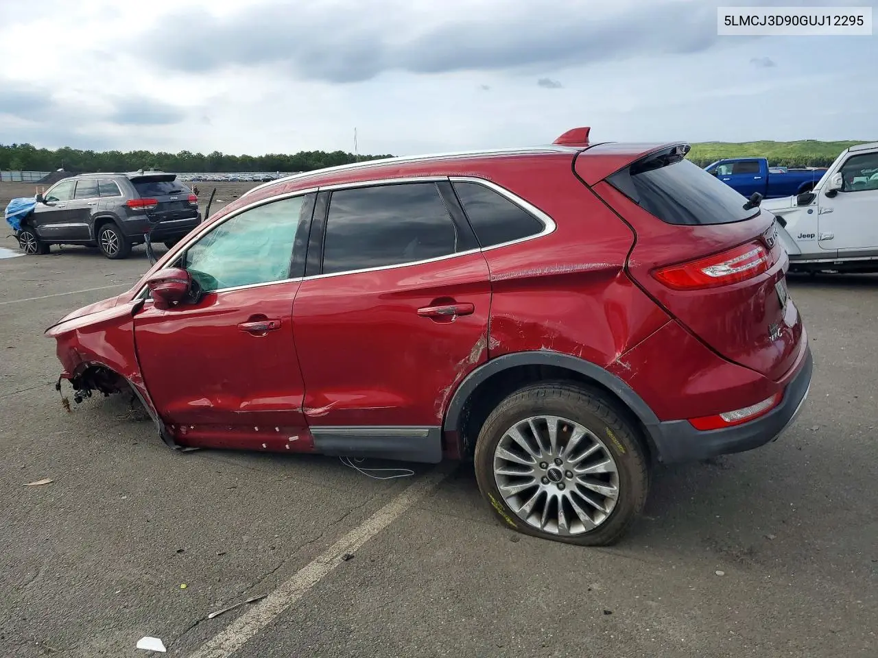 2016 LINCOLN MKC VIN 5LMCJ3D90GUJ12295 — фото 2