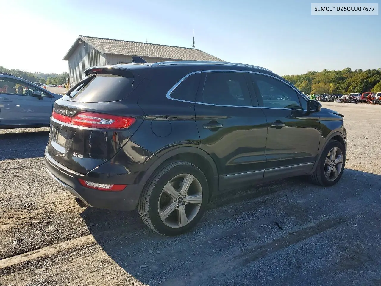 2016 LINCOLN MKC VIN 5LMCJ1D95GUJ07677 — фото 3
