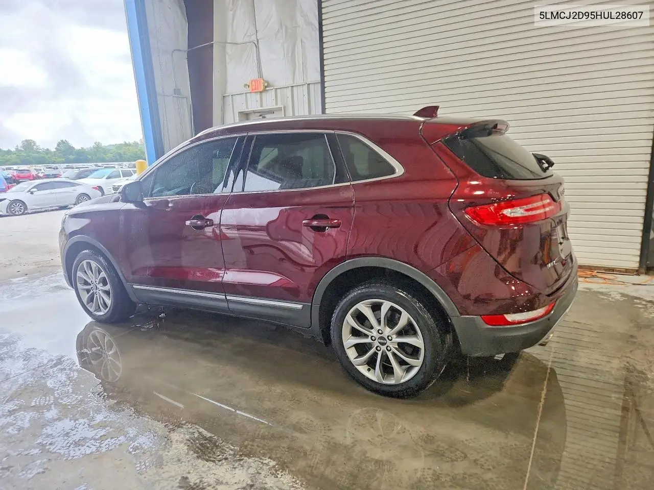 2017 LINCOLN MKC VIN 5LMCJ2D95HUL28607 — фото 2
