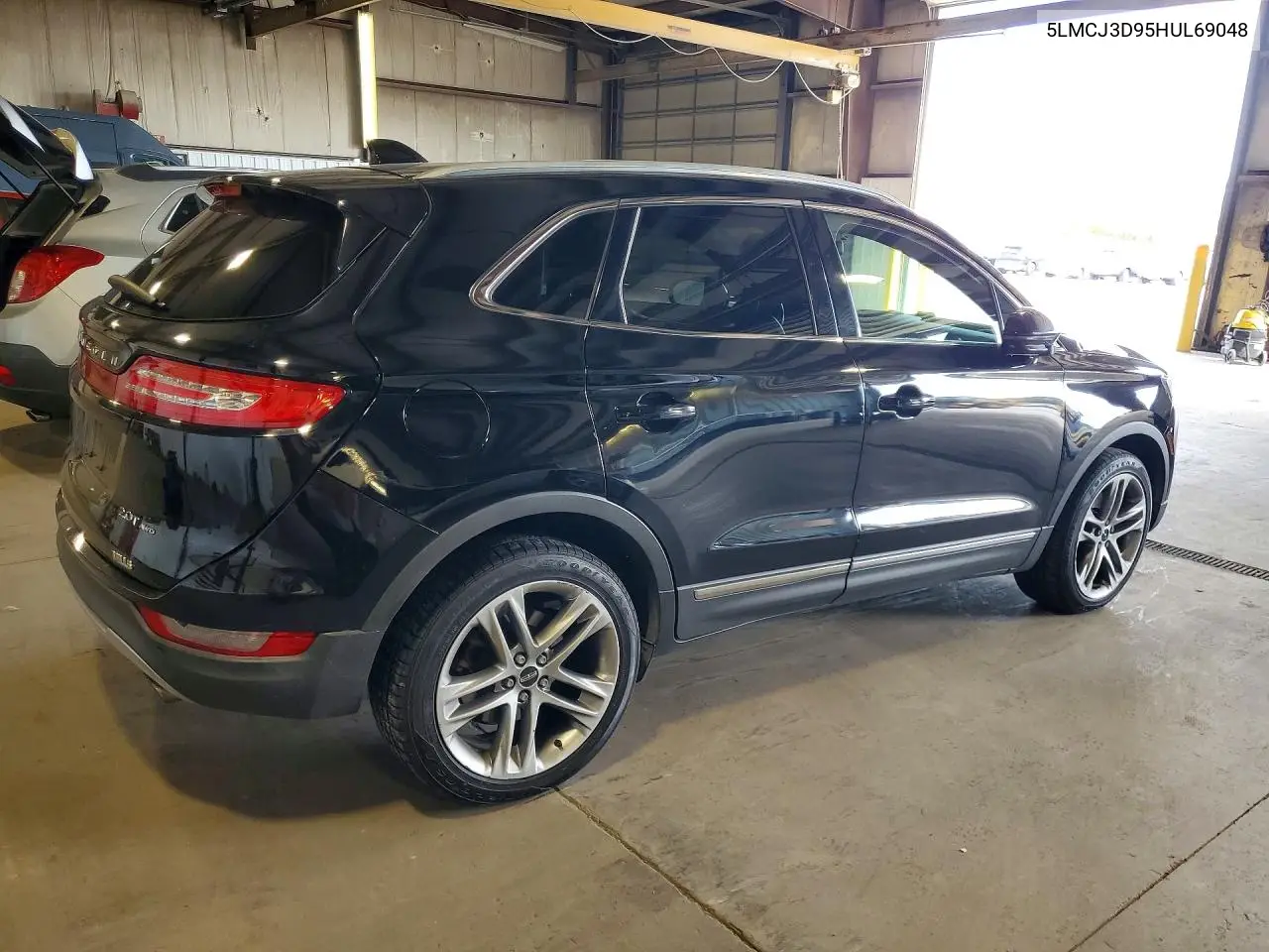 2017 LINCOLN MKC VIN 5LMCJ3D95HUL69048 — фото 3