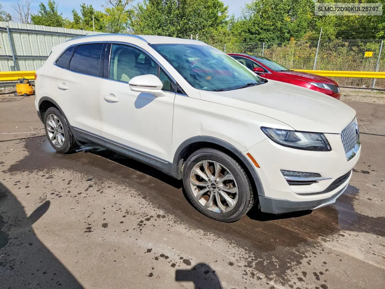 2019 LINCOLN MKC VIN 5LMCJ2D90KUL25797 — фото 4