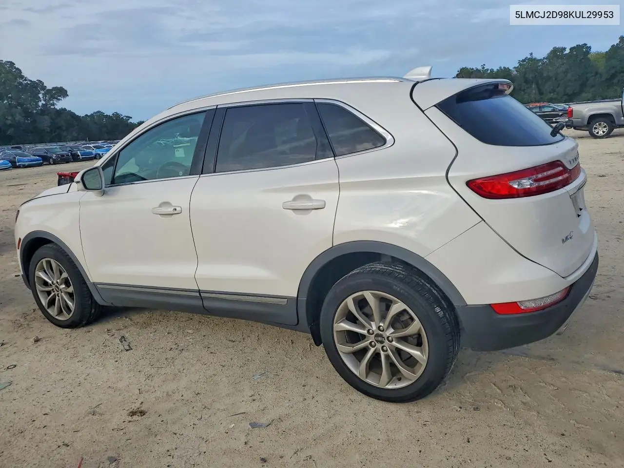 2019 LINCOLN MKC VIN 5LMCJ2D98KUL29953 — фото 2
