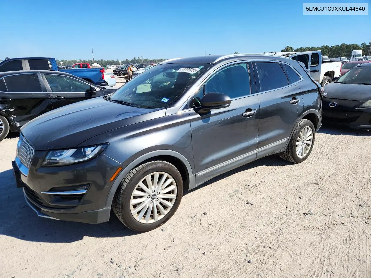 LINCOLN MKC 2019, VIN 5LMCJ1C9XKUL44840