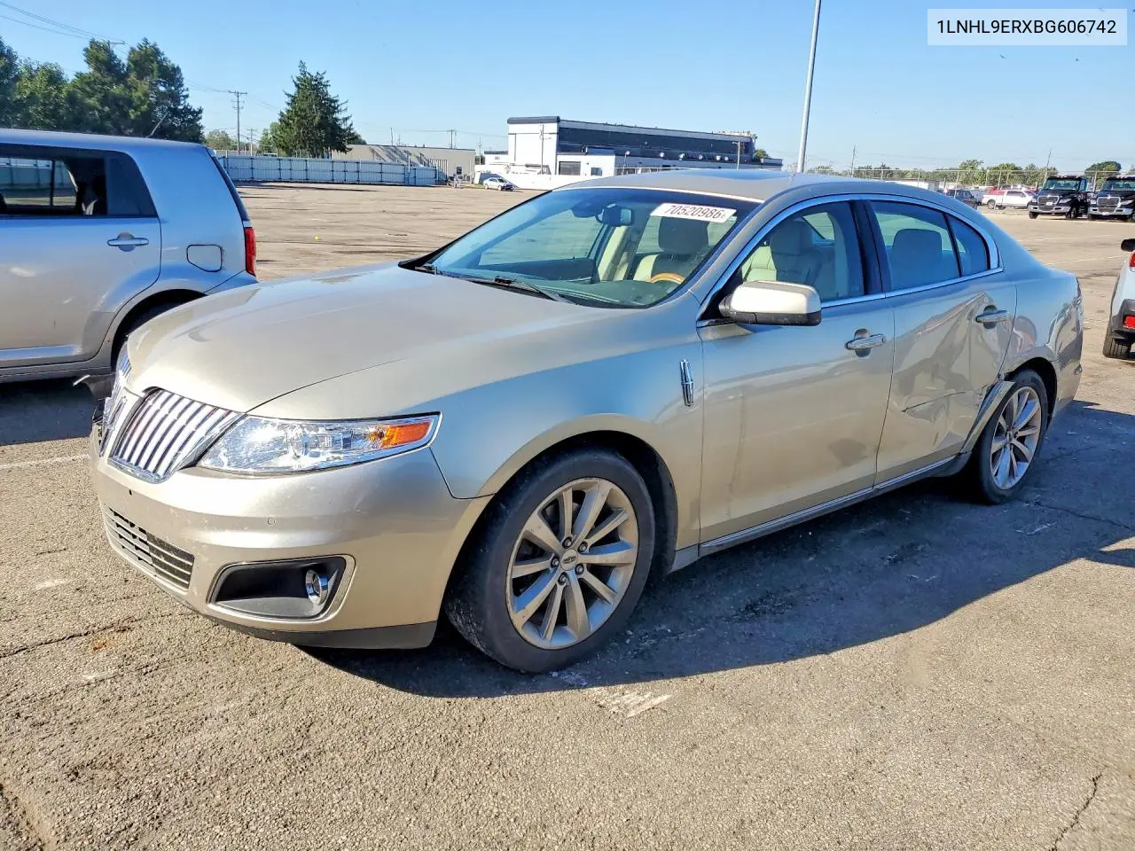 LINCOLN MKS 2011, VIN 1LNHL9ERXBG606742