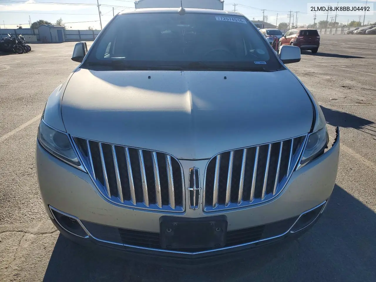 2011 LINCOLN MKX VIN 2LMDJ8JK8BBJ04492 — фото 5