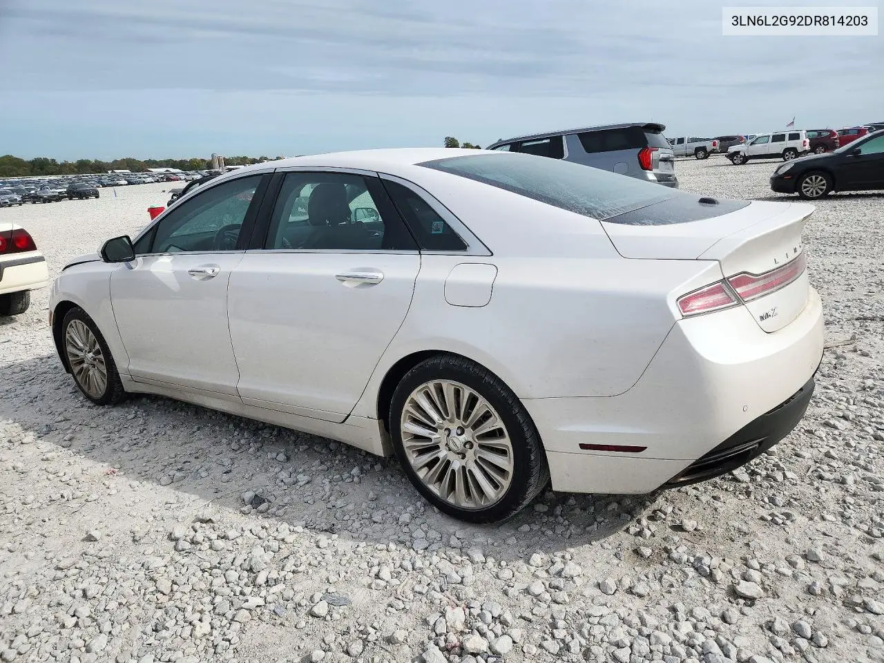 2013 LINCOLN MKZ VIN 3LN6L2G92DR814203 — фото 2