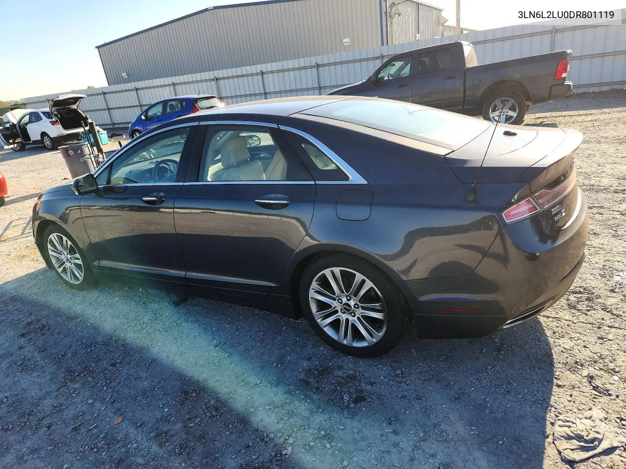 2013 LINCOLN MKZ VIN 3LN6L2LU0DR801119 — фото 2