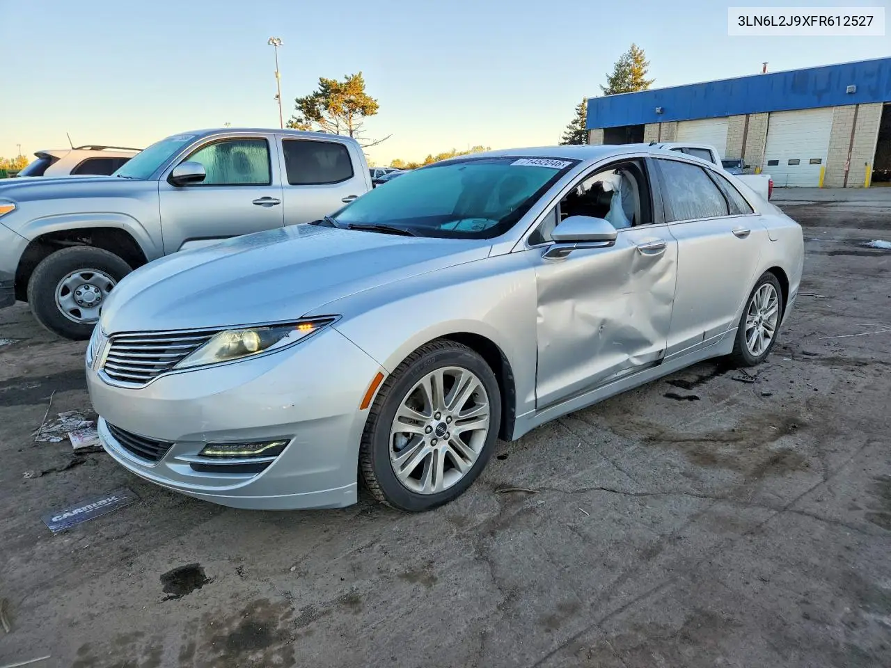 LINCOLN MKZ 2015, VIN 3LN6L2J9XFR612527