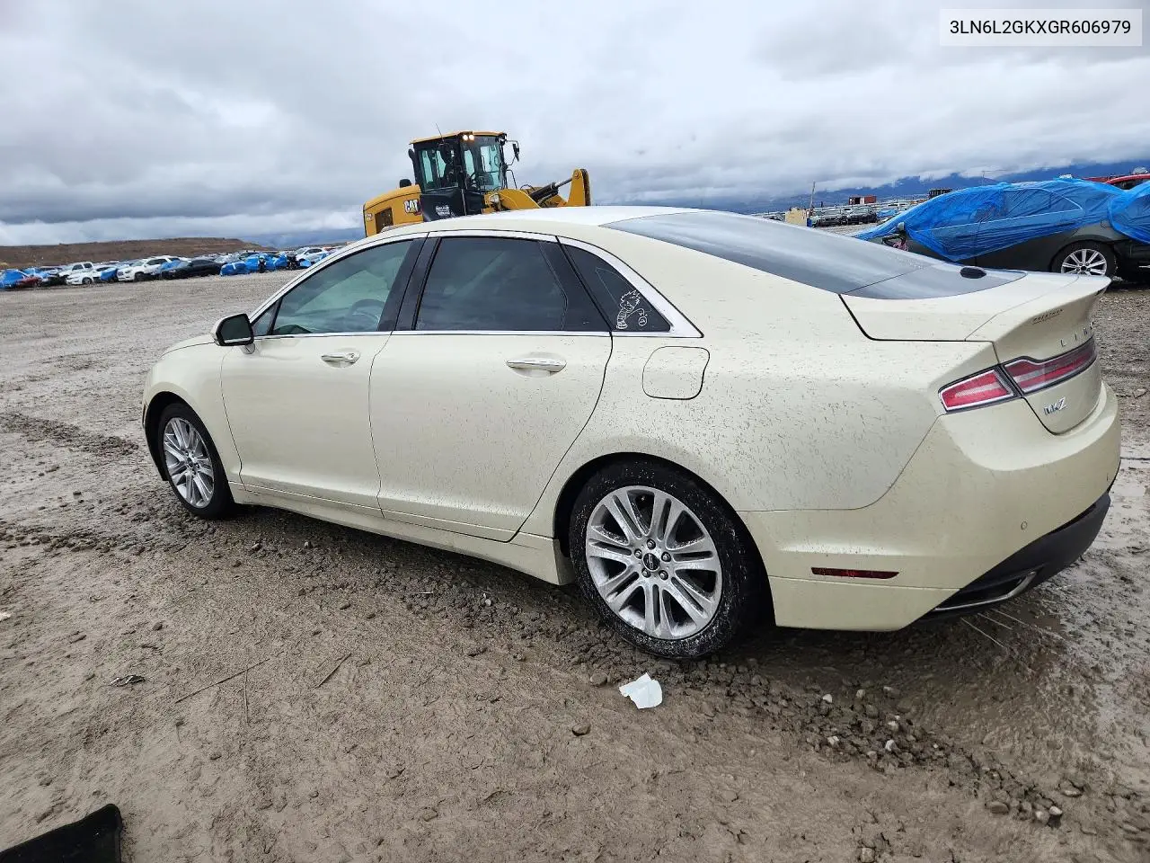2016 LINCOLN MKZ VIN 3LN6L2GKXGR606979 — фото 2