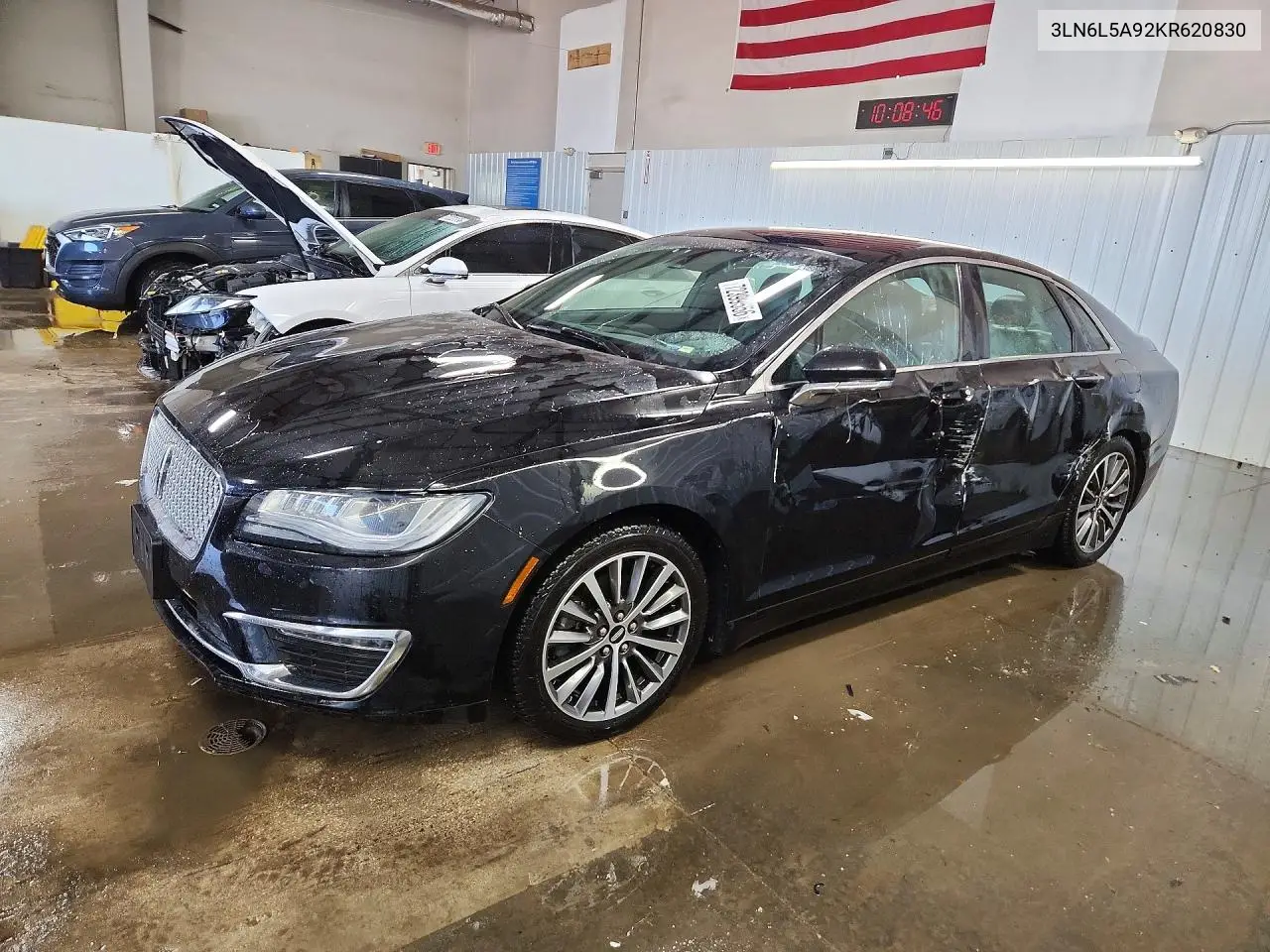 LINCOLN MKZ 2019, VIN 3LN6L5A92KR620830