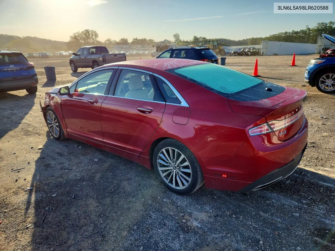 2020 LINCOLN MKZ VIN 3LN6L5A98LR620588 — фото 2