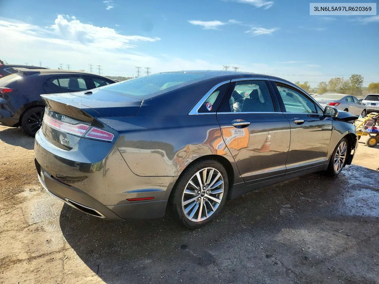 2020 LINCOLN MKZ VIN 3LN6L5A97LR620369 — фото 3