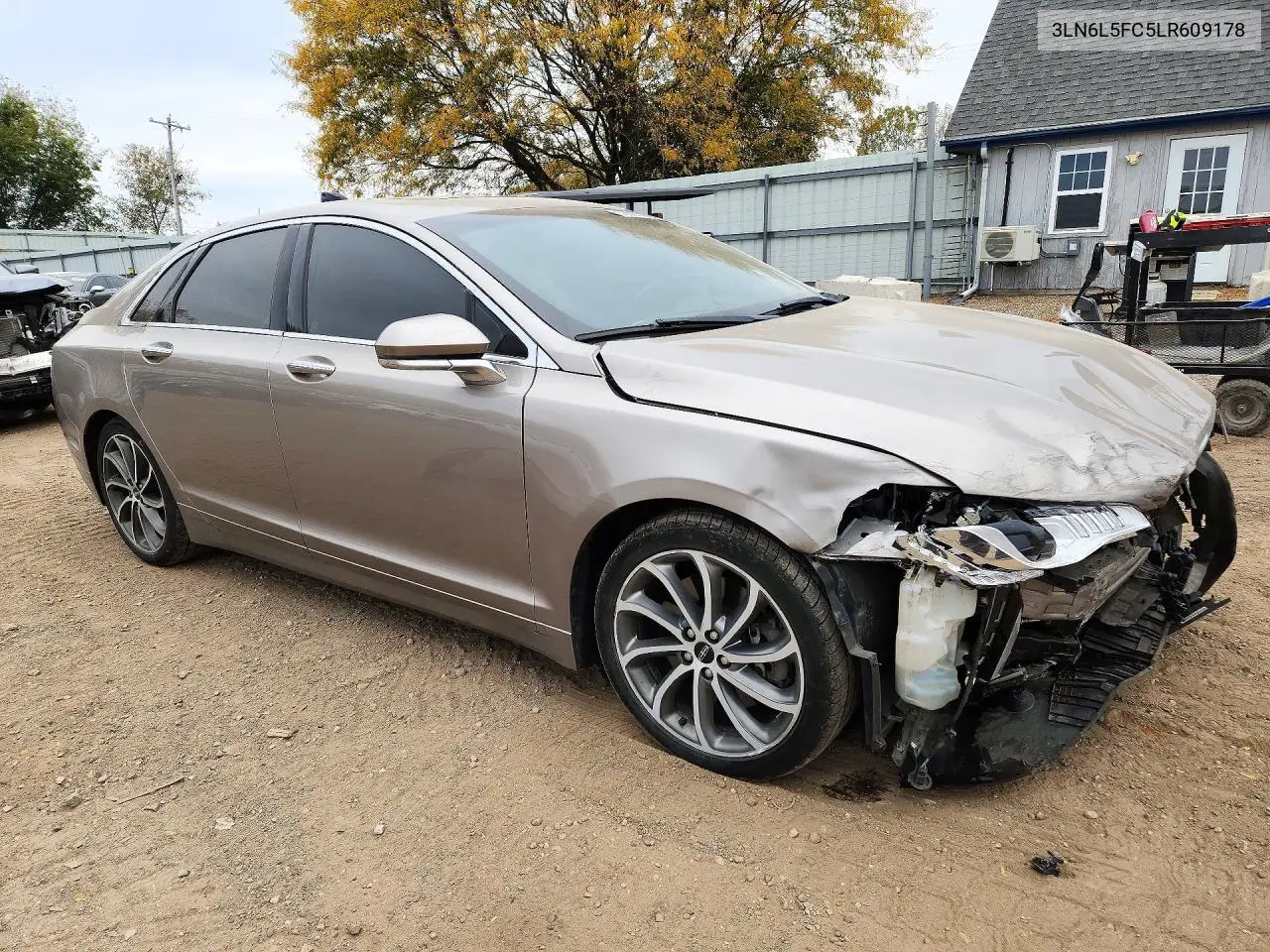 2020 LINCOLN MKZ VIN 3LN6L5FC5LR609178 — фото 4