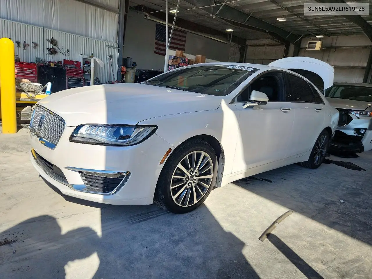 LINCOLN MKZ 2020, VIN 3LN6L5A92LR619128