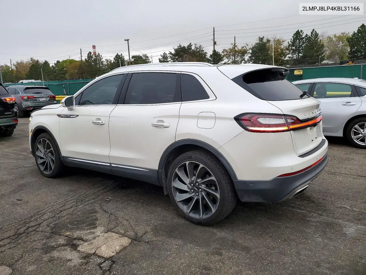2019 LINCOLN NAUTILUS VIN 2LMPJ8LP4KBL31166 — фото 2